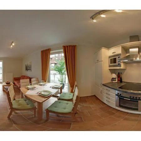 Moderne Kurparkresidenz Strand Pro Apartment *